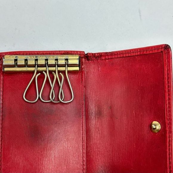 Vintage Louis Vuitton Red Epi Leather 6 Key Holder - Picture 7 of 10